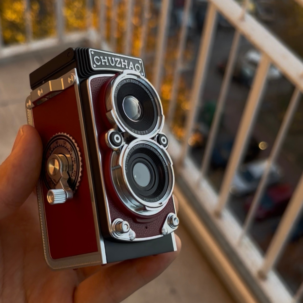 Cámara Dual retro estilo vintage con tarjeta memoria 16 GB incluida - CLÁSICO Y MODERNO